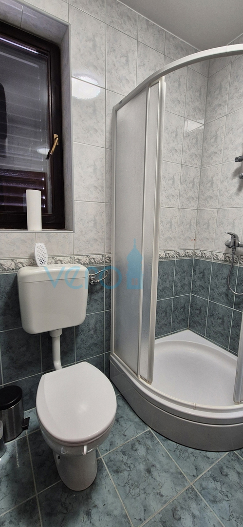 Mesto Krk, otok Krk, enosobno stanovanje v 2. nadstropju s panoramskim pogledom na morje, prodaja