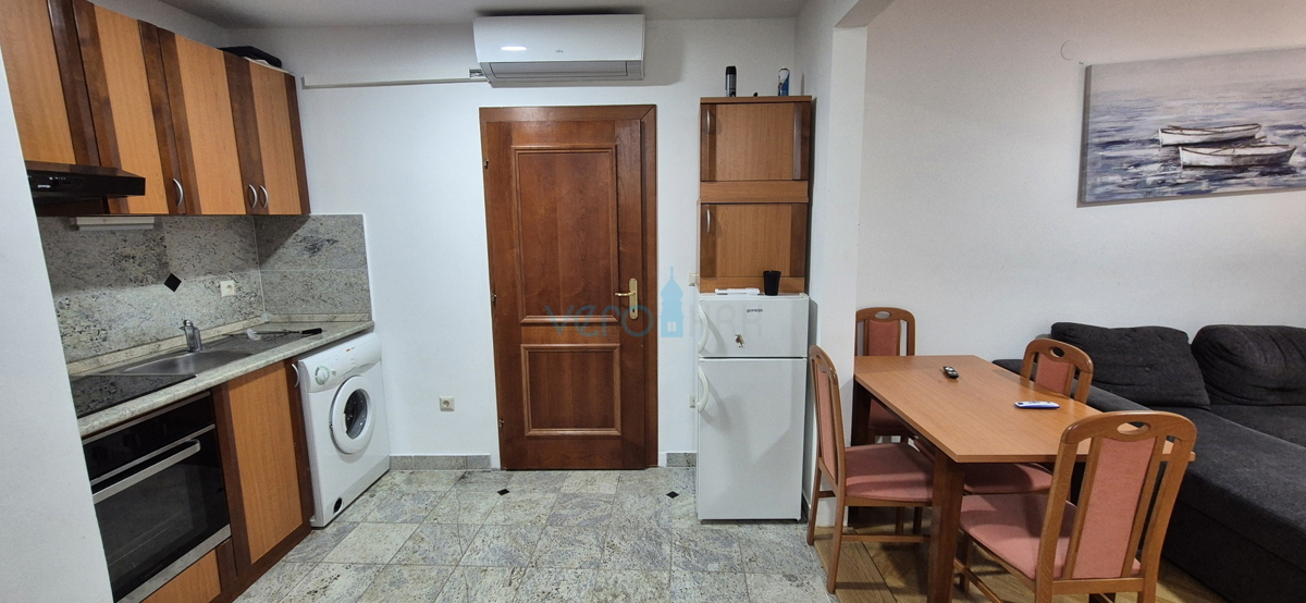 Mesto Krk, otok Krk, enosobno stanovanje v 2. nadstropju s panoramskim pogledom na morje, prodaja