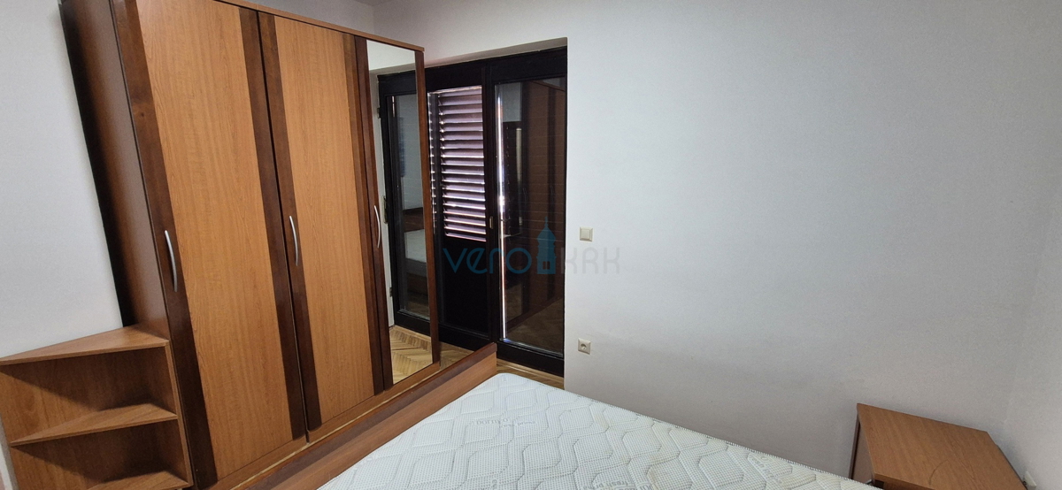 Mesto Krk, otok Krk, enosobno stanovanje v 2. nadstropju s panoramskim pogledom na morje, prodaja