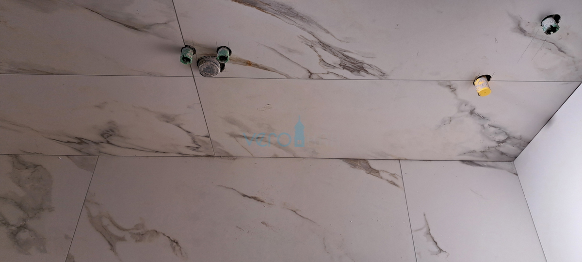 Uvala Soline, otok Krk, okolica, dvosobno stanovanje v nadstropju, terasa, novogradnja, prodaja