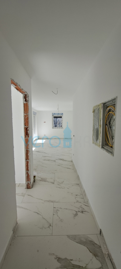 Uvala Soline, otok Krk, okolica, dvosobno stanovanje v nadstropju, terasa, novogradnja, prodaja