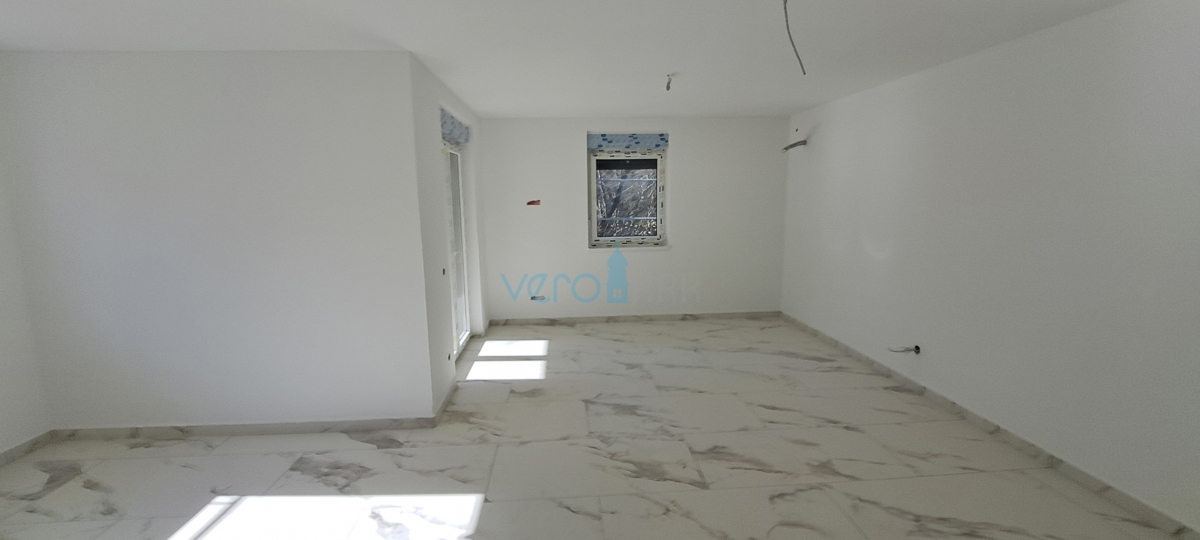 Uvala Soline, otok Krk, okolica, dvosobno stanovanje v nadstropju, terasa, novogradnja, prodaja