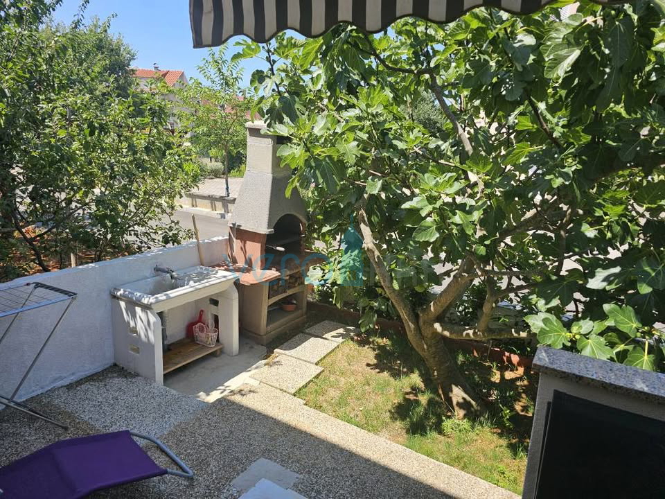 Otok Krk, Njivice, dvosobno stanovanje s teraso, skupaj 72,46 m2, pogled na morje, prodaja