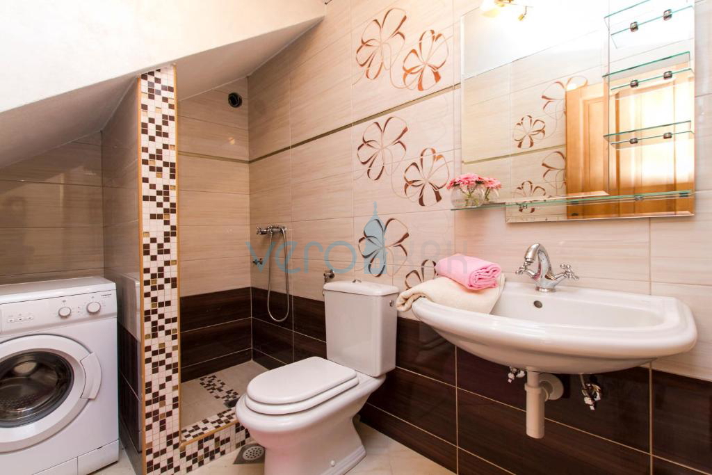 Opatija, Brseč, avtohtona vila z odprtim razgledom, prodaja