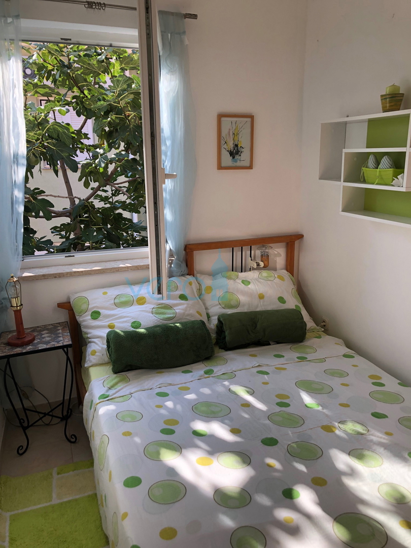 Čižići, otok Krk, dvonadstropno stanovanje 83 m2 z razgledom na morje, prodaja, najem