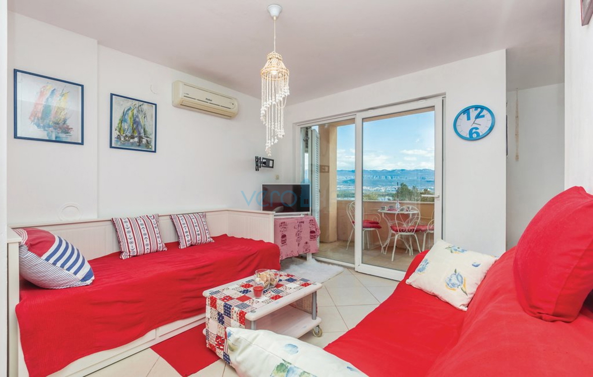 Čižići, otok Krk, dvonadstropno stanovanje 83 m2 z razgledom na morje, prodaja, najem