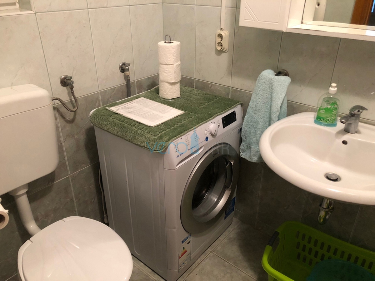 Čižići, otok Krk, dvonadstropno stanovanje 83 m2 z razgledom na morje, prodaja, najem