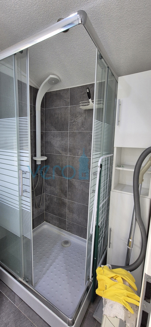 Istra, Buje, širša okolica, samostojna pritlična hiša na robu gradbene cone, prodaja