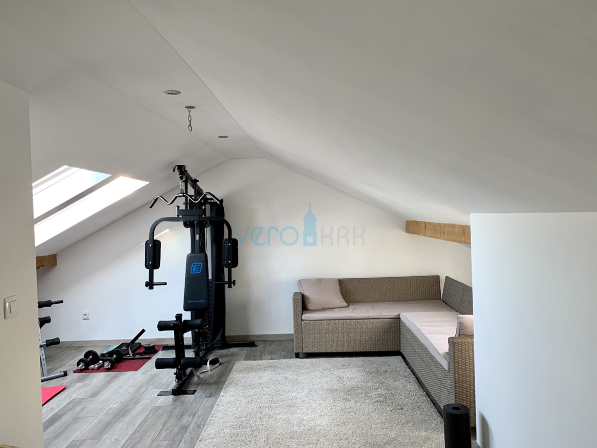 Matulji, zaledje Opatije, moderno stanovanje 118m2 s čudovitim razgledom