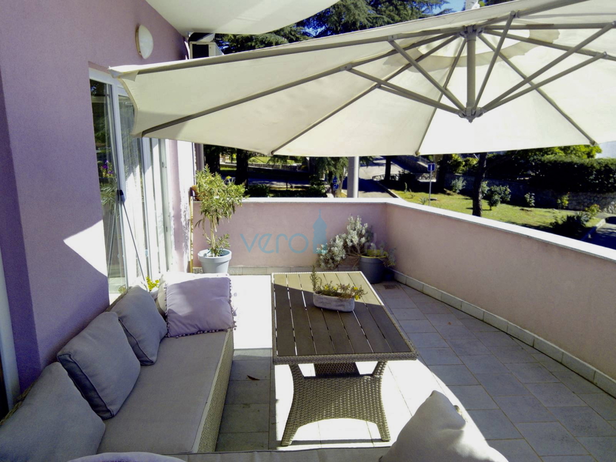 Matulji, zaledje Opatije, moderno stanovanje 118m2 s čudovitim razgledom