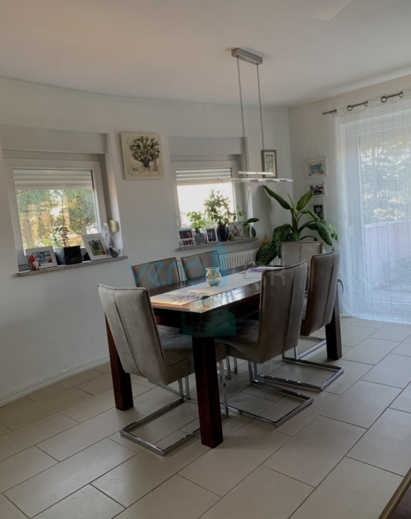 Matulji, zaledje Opatije, moderno stanovanje 118m2 s čudovitim razgledom