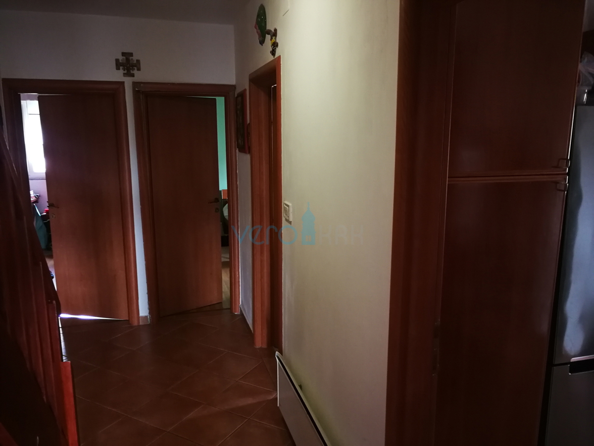 Rijeka, Srdoči, štirisobno stanovanje velikosti 145 m2 na odlični lokaciji, prodaja