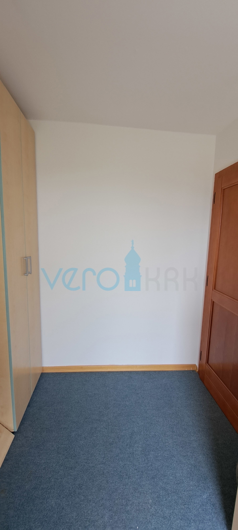 Uvala Soline, okolica, otok Krk, dvojna hiša z morskim razgledom, garažo in urejenim zemljiščem, prodaja