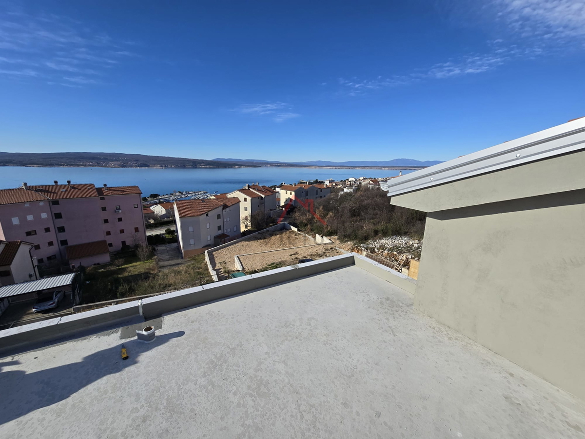 CRIKVENICA - 3S+DB, stanovanje s prostorno teraso, 100 m2