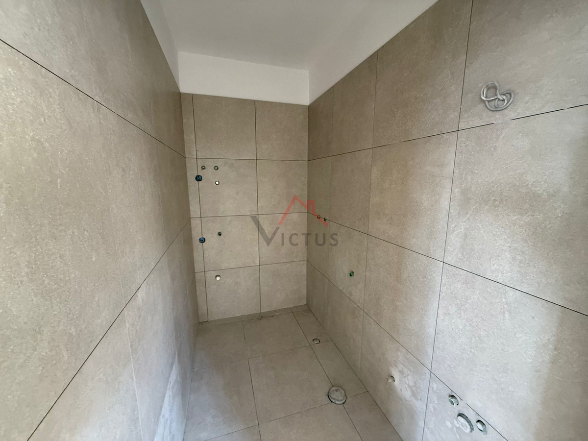 CRIKVENICA - 2S+DB, stanovanje s teraso in shrambo, 81 m2