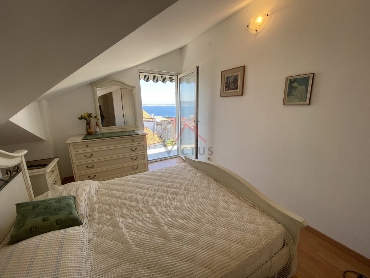 CRIKVENICA - 2S+DB, 100 m od morja, 75 m2