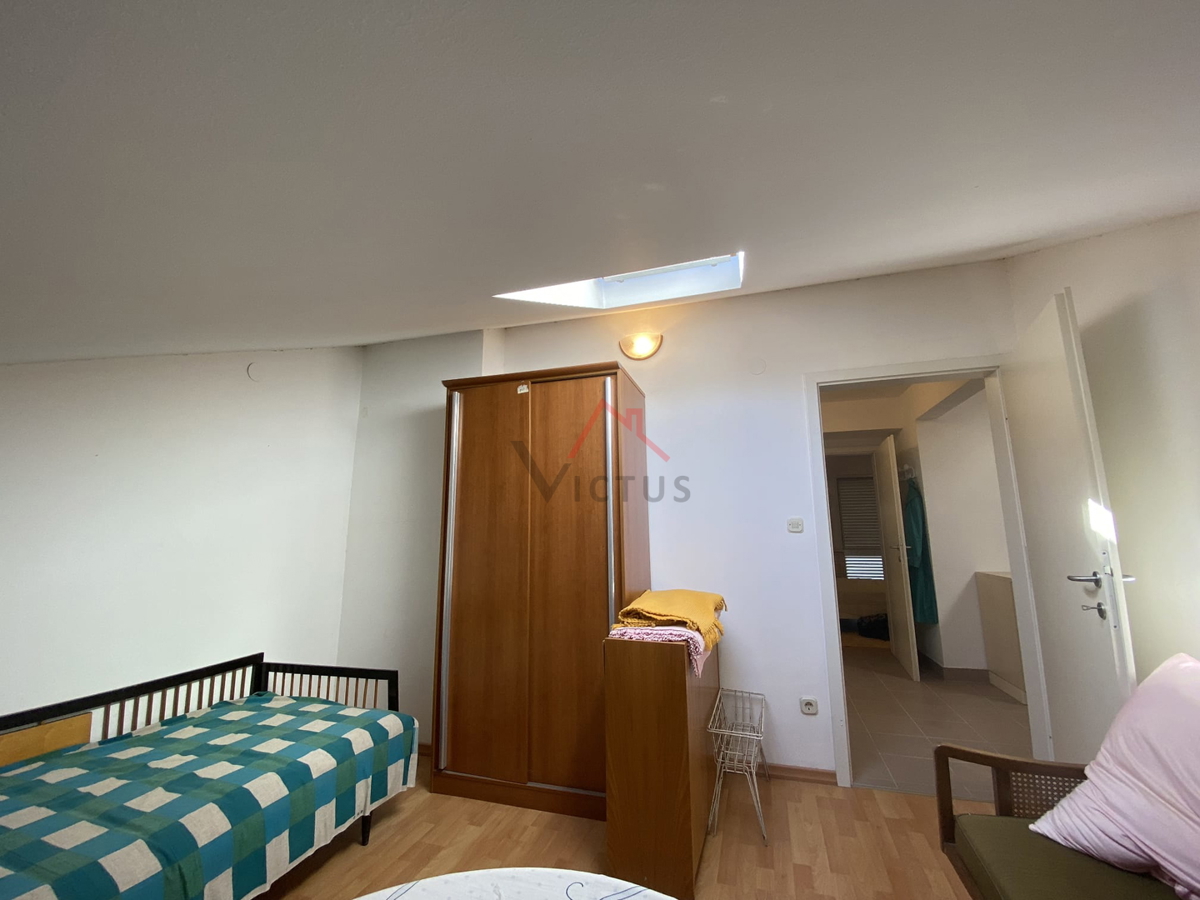 CRIKVENICA - 2S+DB, 100 m od morja, 75 m2