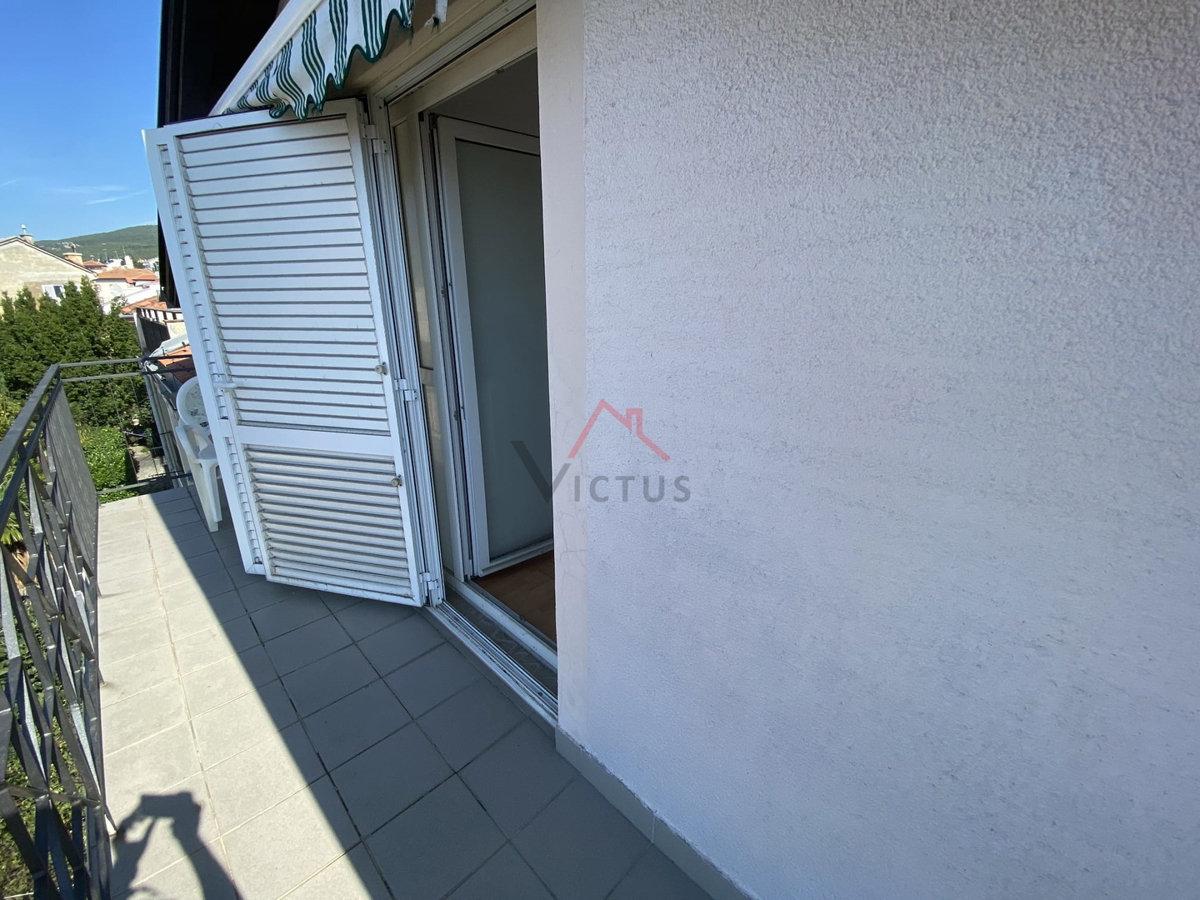 CRIKVENICA - 2S+DB, 100 m od morja, 75 m2