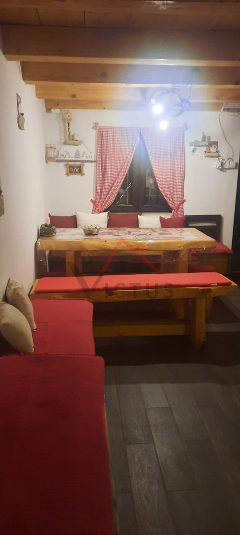 BRIBIR, LUKOVO - Hiša v gozdu