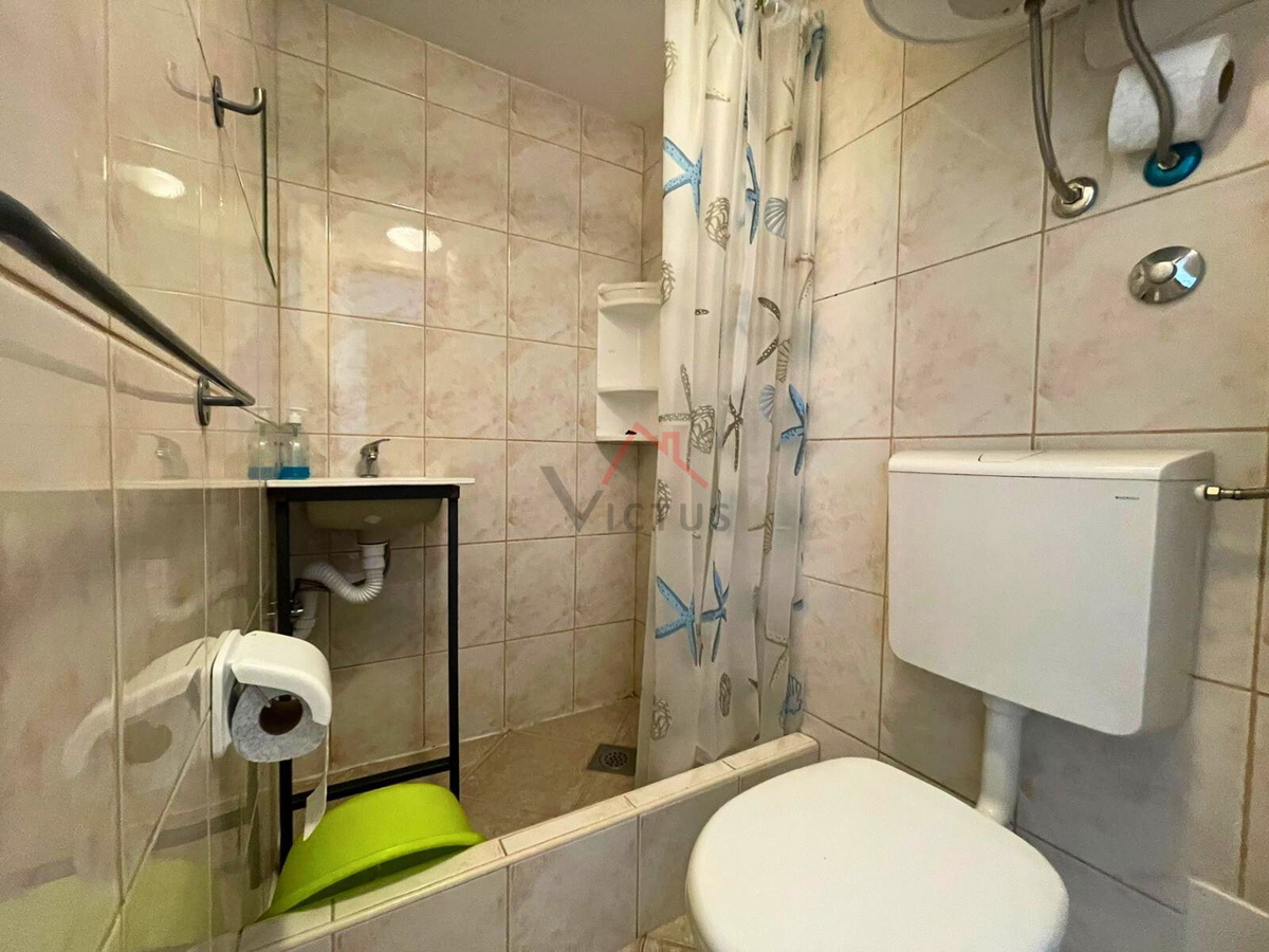 CRIKVENICA - stanovanje 100 m od morja in centra