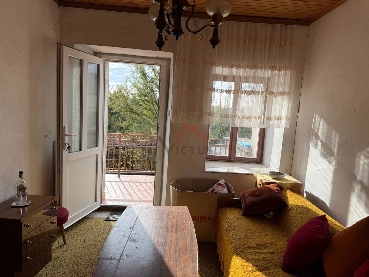 GRIŽANE - Kamnita hiša