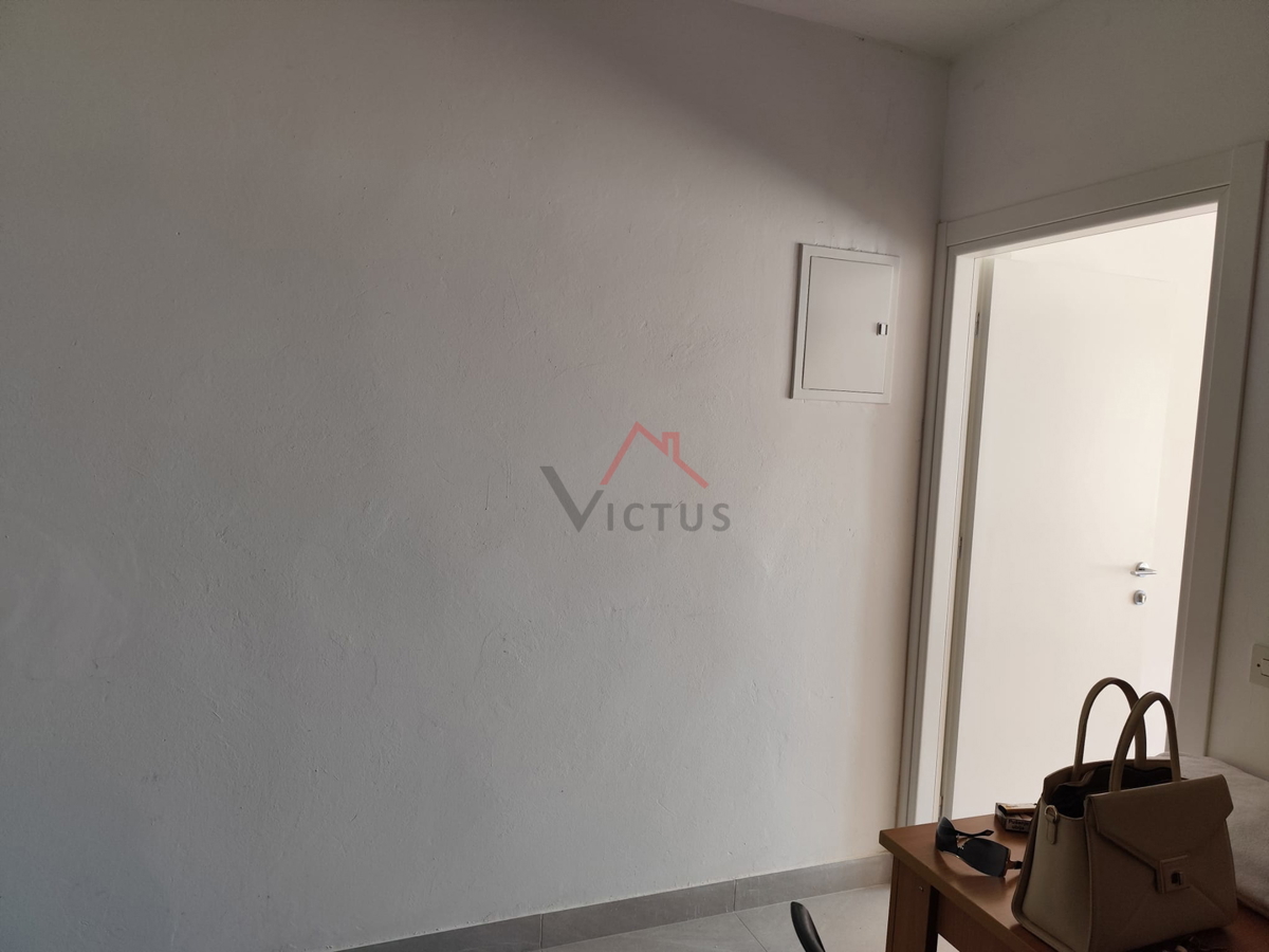 DRAMALJ - Stanovanje s teraso in veliko zemljišče