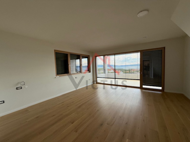 SELCE - Novogradnja, dvonadstropno stanovanje