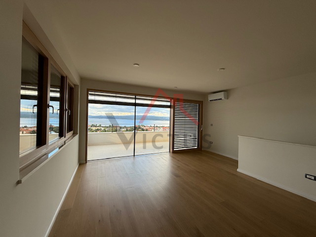 SELCE - Novogradnja, dvonadstropno stanovanje