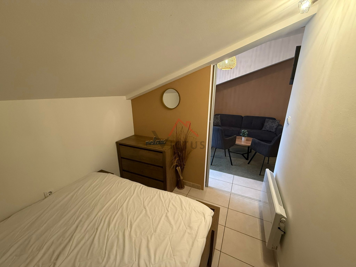 CRIKVENICA - 2S+DB, stanovanje v prvem vrsti ob morju, 41 m2