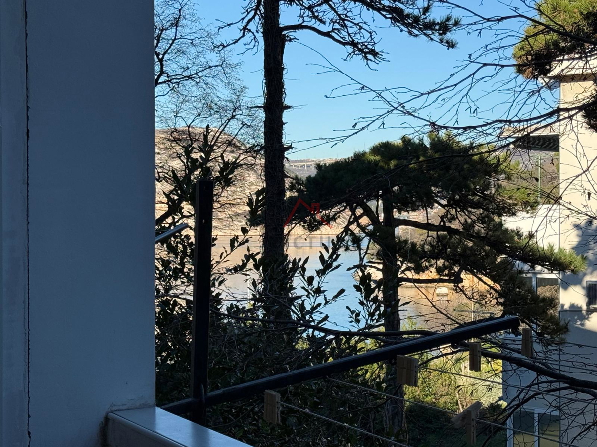 KRALJEVICA - Garsonjera, 100 metrov od plaže, 28 m2