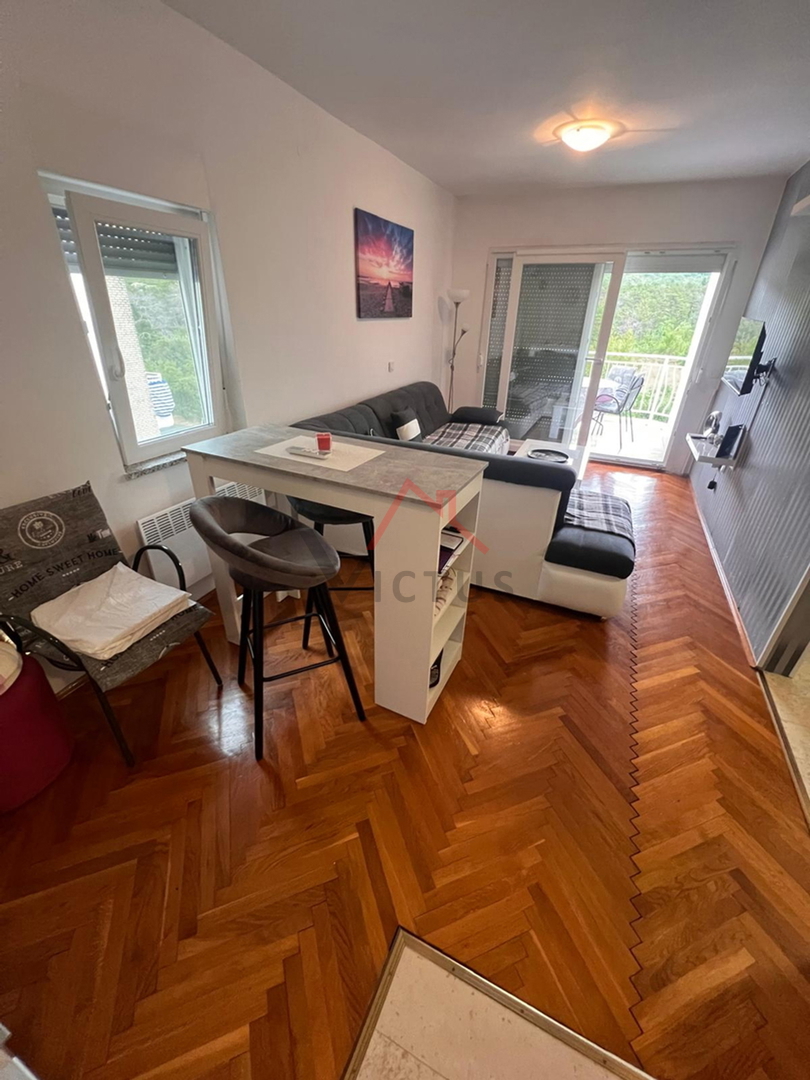 JADRANOVO - 1S+DB, stanovanje z balkonom, 45 m2