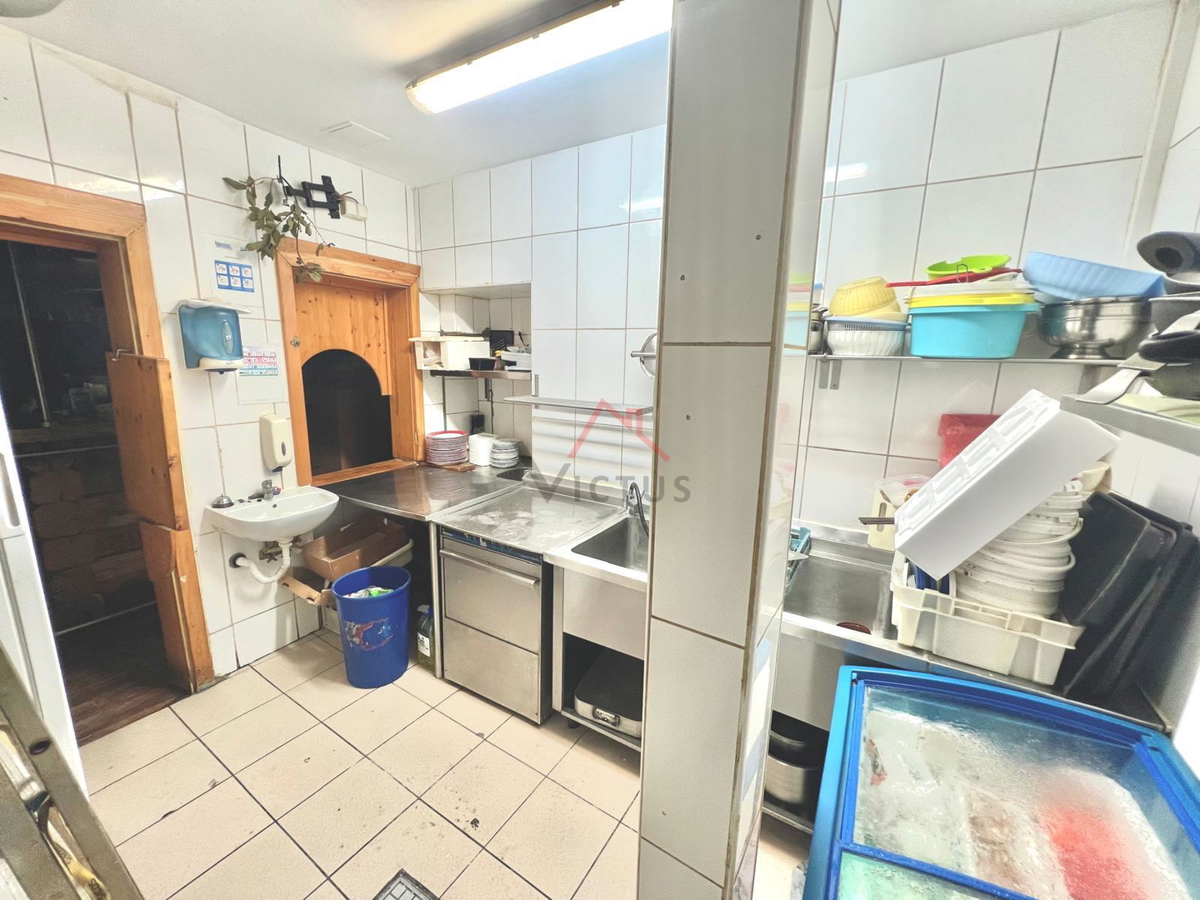 CRIKVENICA - Restavracija v središču mesta