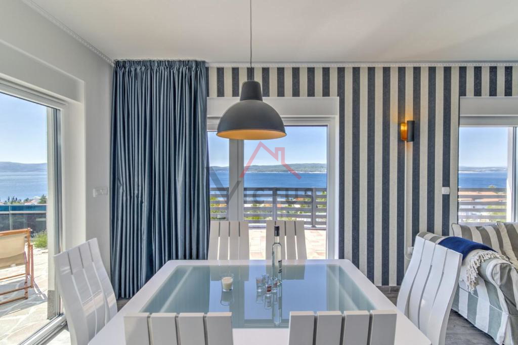 SELCE - Hiša s bazenom in panoramskim pogledom na morje