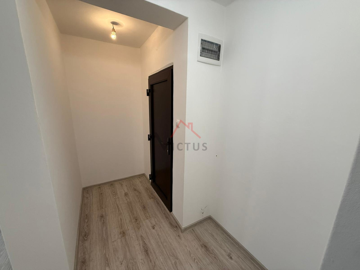 CRIKVENICA - 2S+DB, stanovanje z vrtom in pogledom na morje