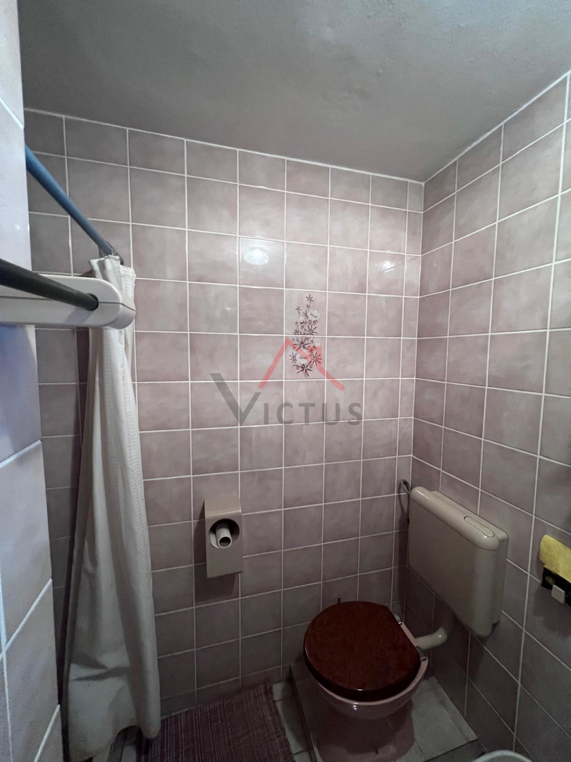 JADRANOVO - Manjše stanovanje v bližini centra