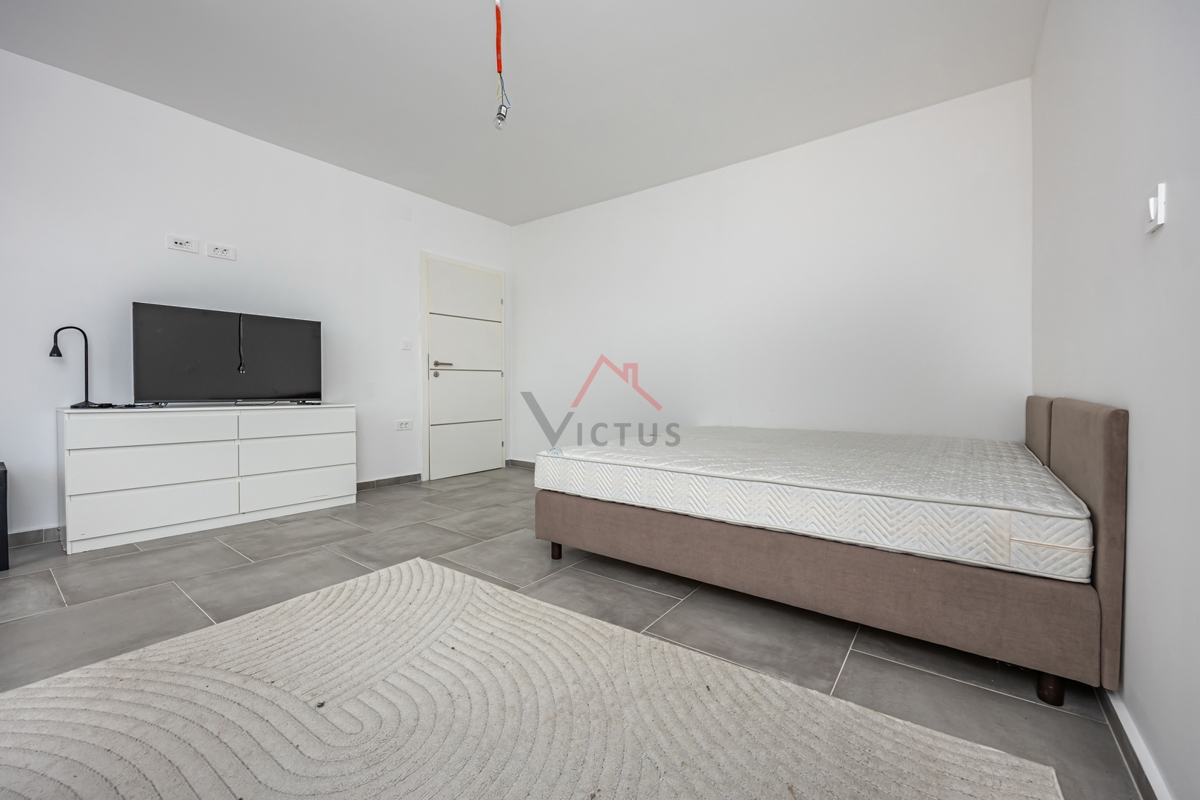 CRIKVENICA - AKCIJA, 2S+DB, stanovanje z odprtim pogledom na morje in parkirnim mestom, 64 m2