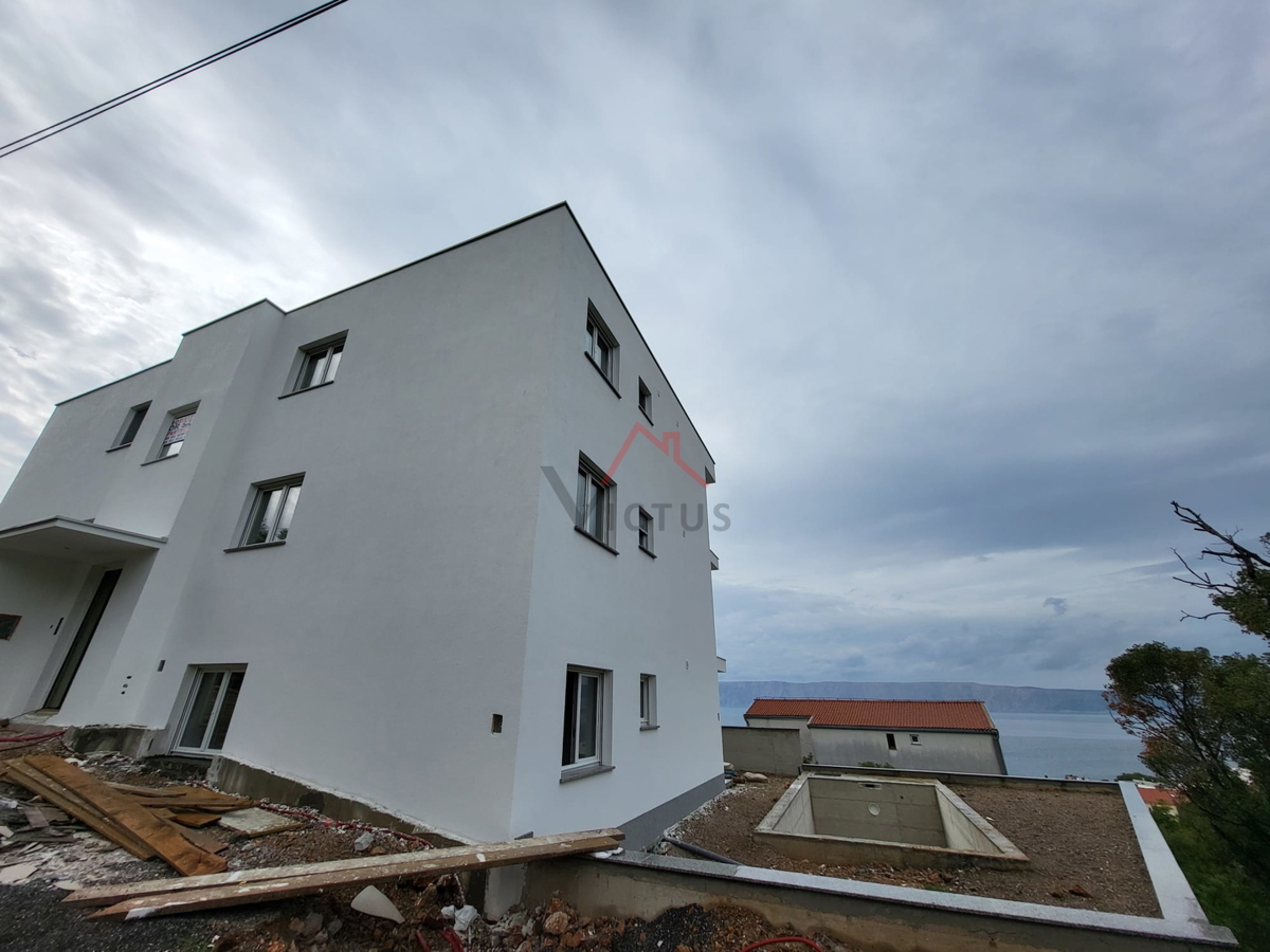 SMOKVICA KRMPOTSKA - Stanovanje v prvem nadstropju novogradnje, 57 m2