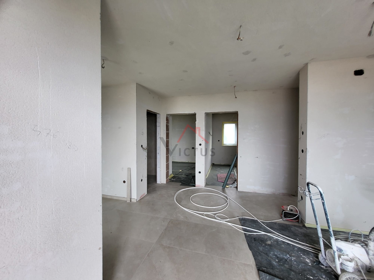 SMOKVICA KRMPOTSKA - Stanovanje v prvem nadstropju novogradnje, 57 m2