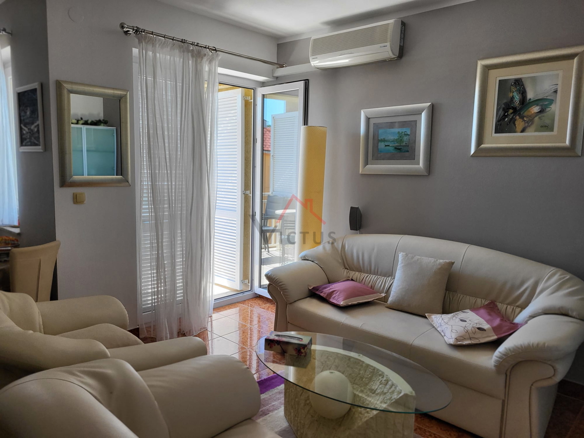 CRIKVENICA - 2S+DB, stanovanje 250 m od morja, 47 m2
