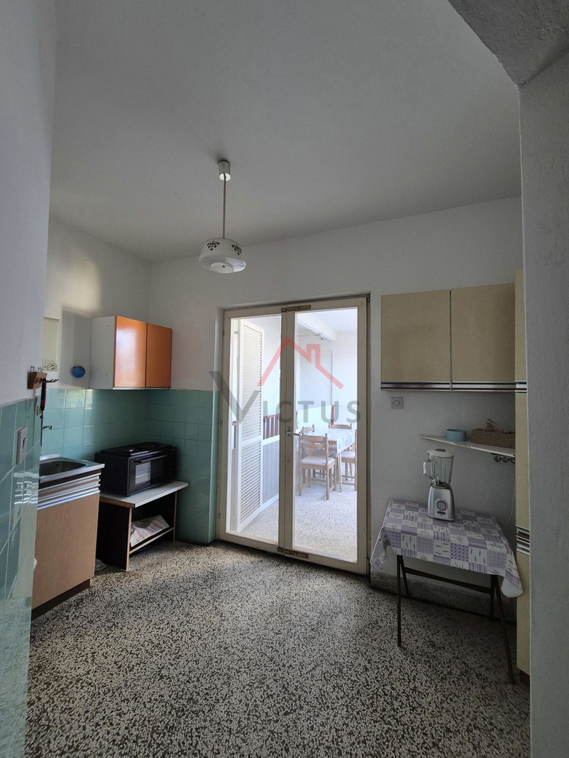 CRIKVENICA - Stanovanje v centru, 41 m2