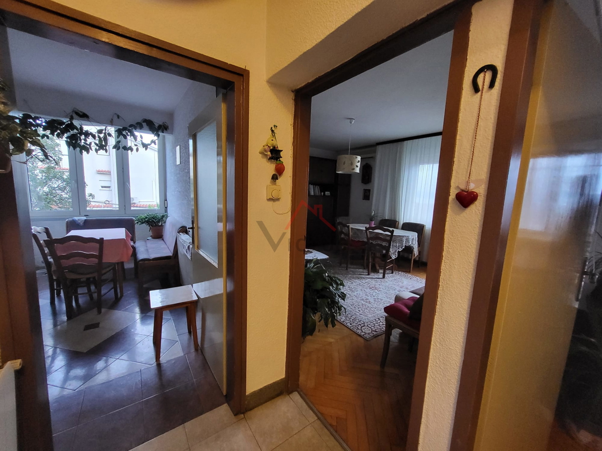 CRIKVENICA - 2S+DB, stanovanje blizu centra, 70 m2