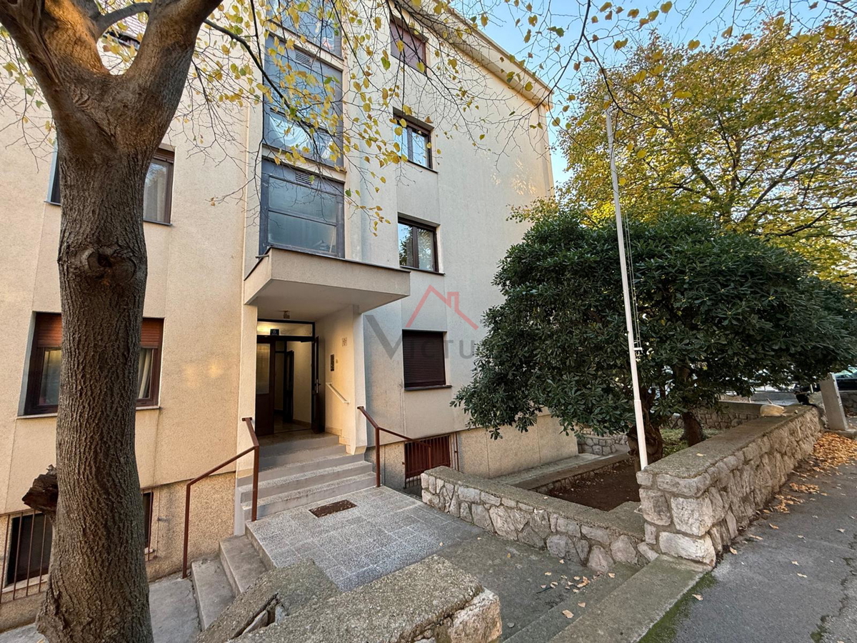 KRALJEVICA - 1S+DB, stanovanje v drugem nadstropju, 51 m2