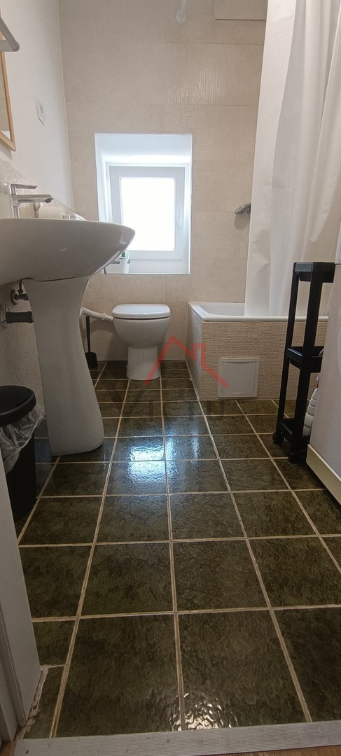 NOVI VINODOLSKI - Stan s prekrasnim pogledom na morje