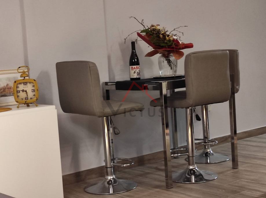 NOVI VINODOLSKI - 1S+DB, obnovljeno stanovanje v centru mesta, 66 m2