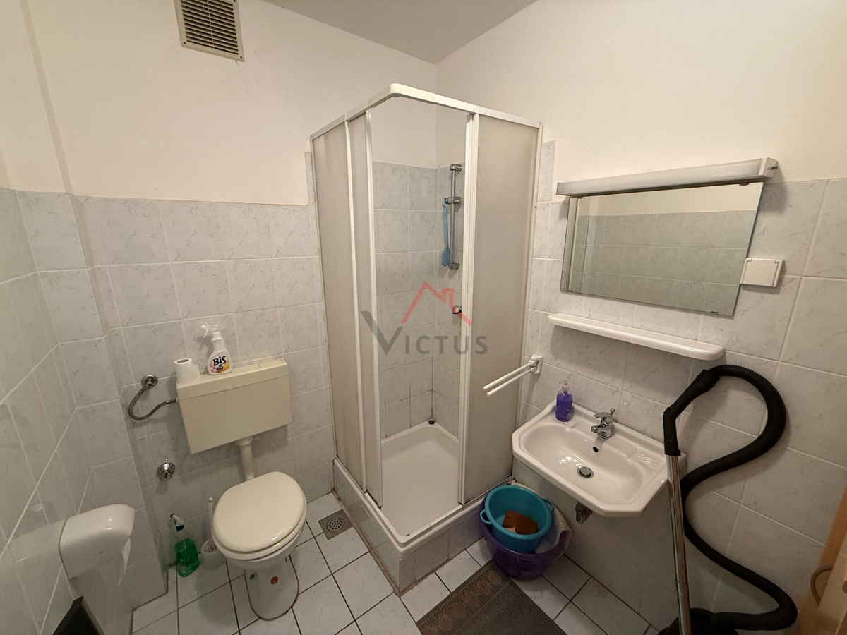 CRIKVENICA - Garsonjera z balkonom, 37 m2