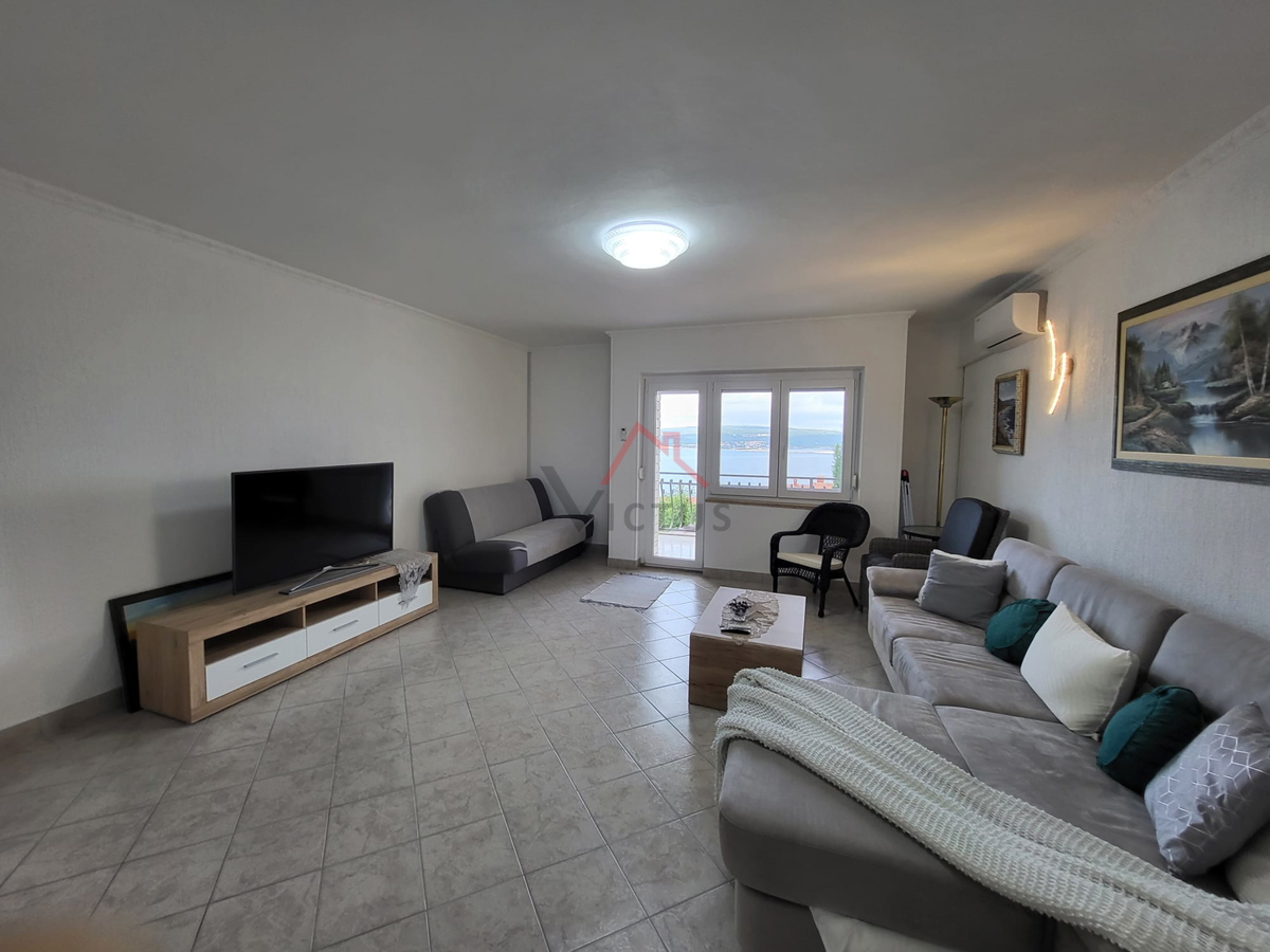 CRIKVENICA - Stanovanje 79 m2 z razgledom na morje
