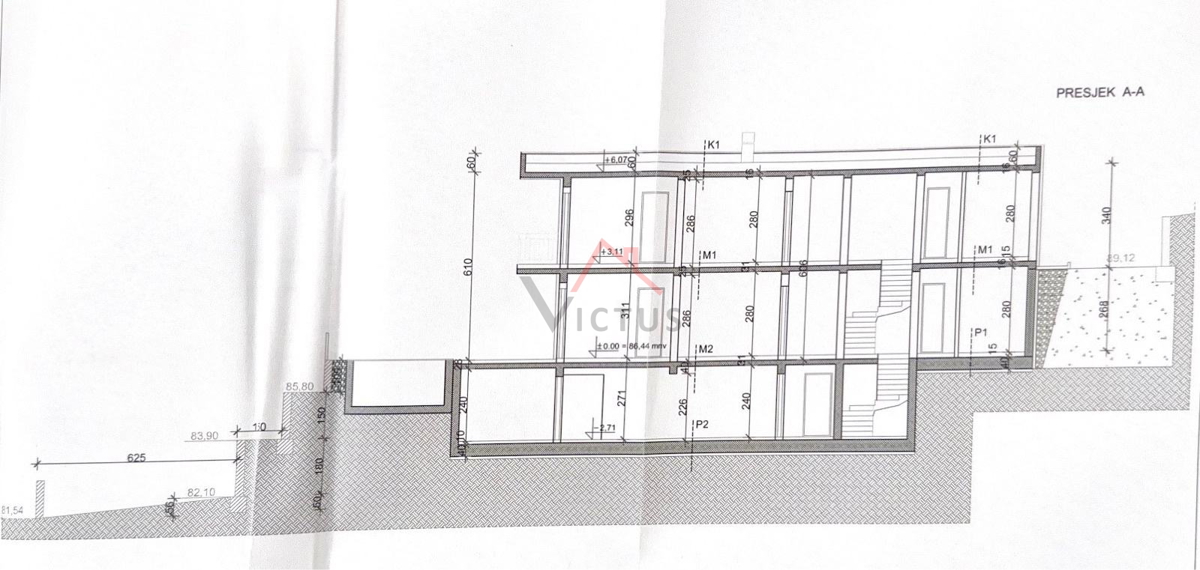 CRIKVENICA - Samostoječa hiša z bazenom, roh-bau