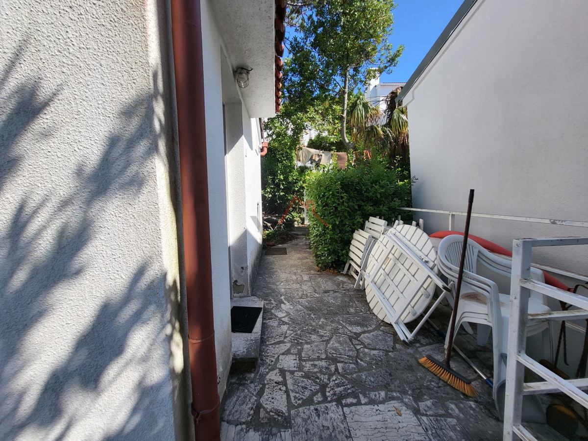 KRALJEVICA - Hiša s čudovitim pogledom na morje