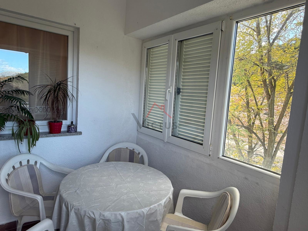 NOVI VINODOLSKI - stanovanje na zaželeni lokaciji