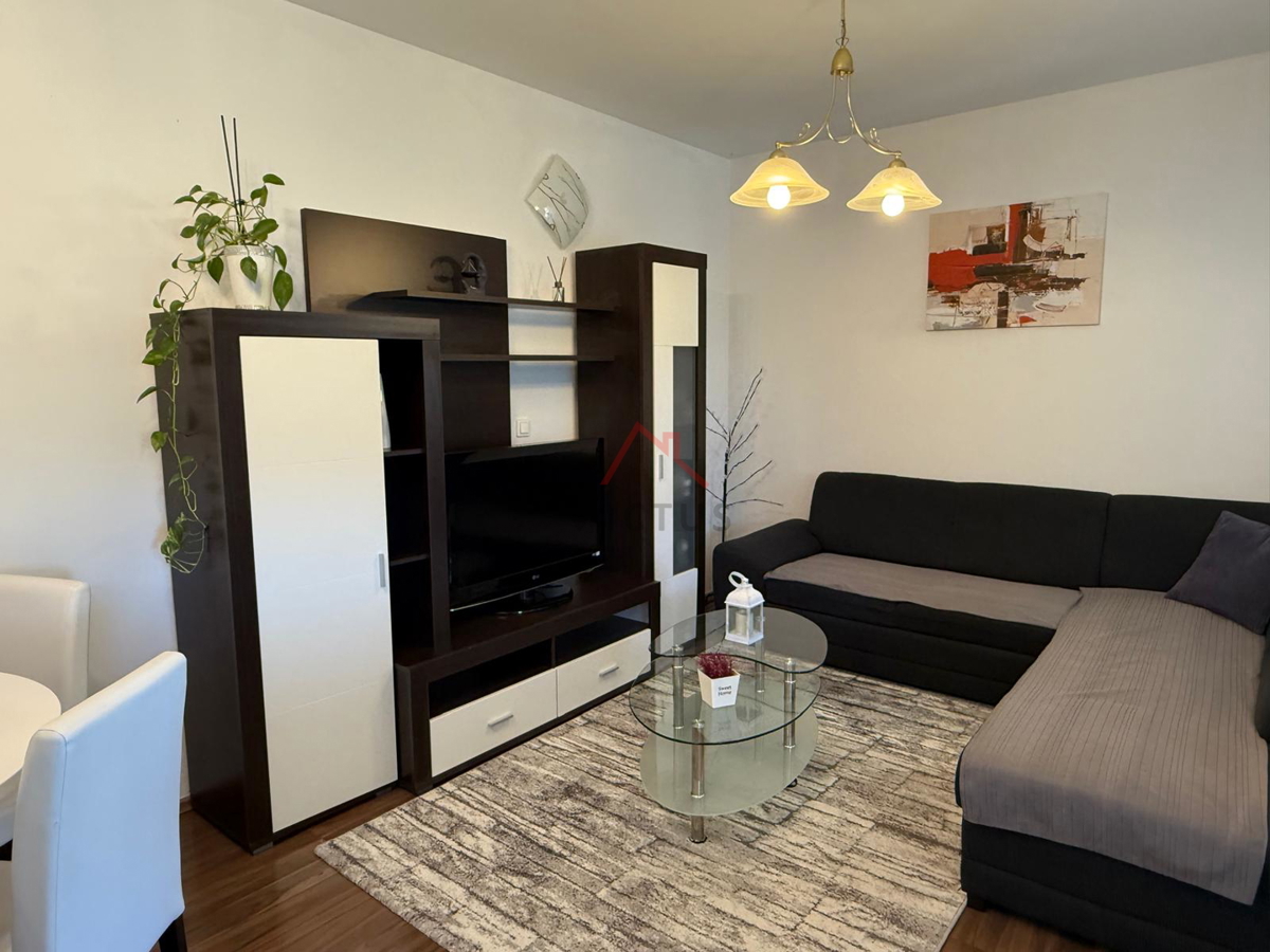 NOVI VINODOLSKI - stanovanje na zaželeni lokaciji